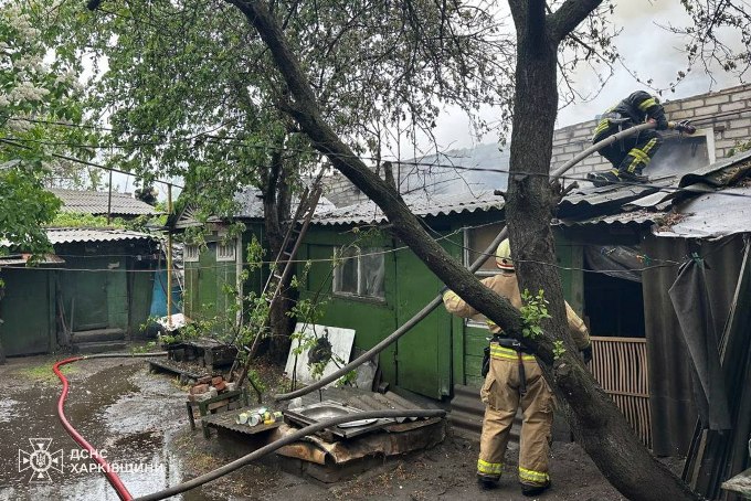 У Харкові згорів приватний будинок